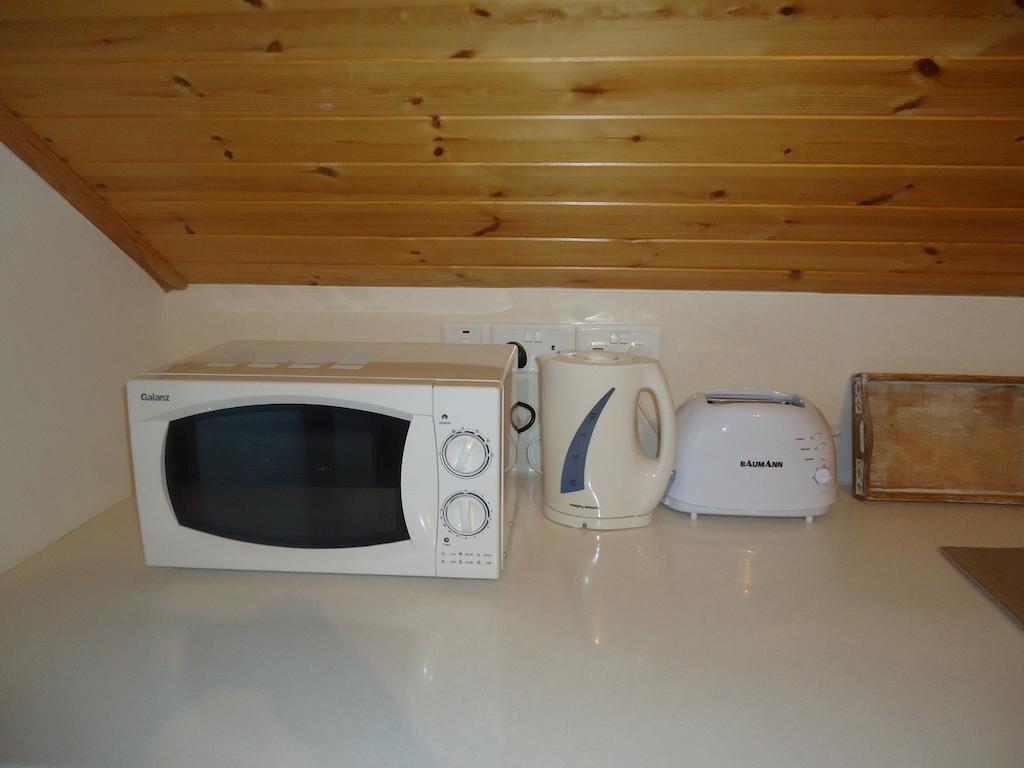 Petralona Apartment Agios Athanasios Dış mekan fotoğraf