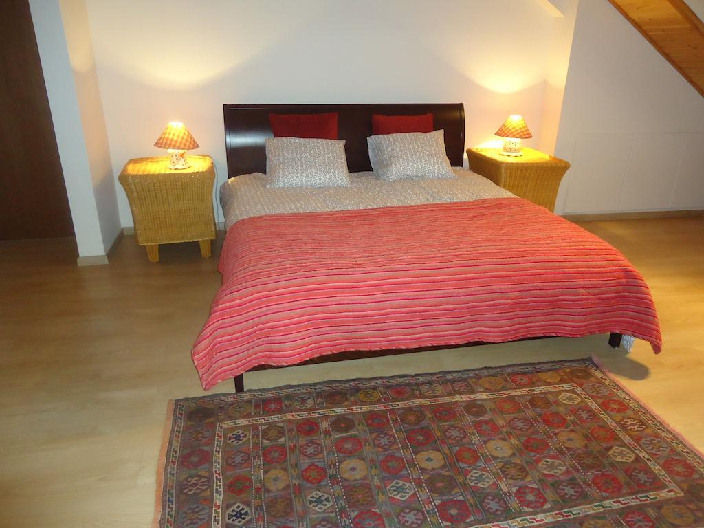 Petralona Apartment Agios Athanasios Dış mekan fotoğraf